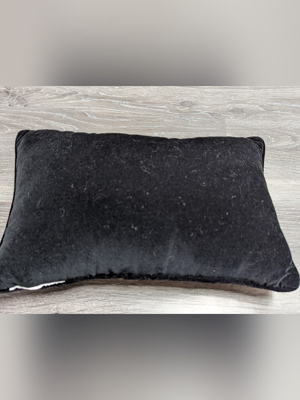 Needlepoint Pillow Black Velvet Backing FRIENDSHIP - Picture 5 of 7